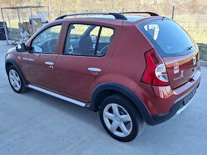 Dacia Sandero Stepway an 2012 1.6 benzina euro 5 Germania - imagine 4