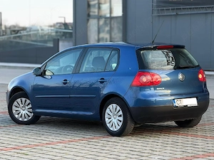 Volkswagen Golf 5 - imagine 4
