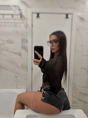 Vanessa pasiune si extaz - imagine 2