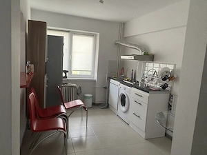 Vand apartament cu 2 camere in zona peninsulara a Constantei