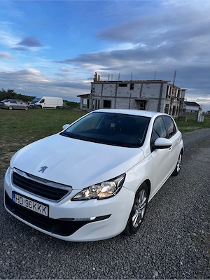 Peugeot 308 - imagine 4