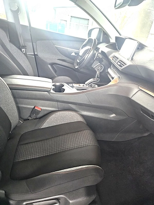 Peugeot 3008 130CP Automat 8+1 Led Euro 6 2020 1 - imagine 9