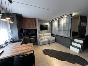 Garsonieră modernă 38 mp + balcon, complet mobilată și utilată