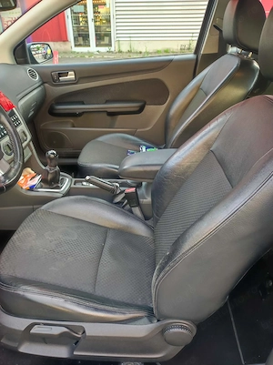 Vand schimb Ford focus 2 hatchback 2005 2.0 diesel 136 cp - imagine 9