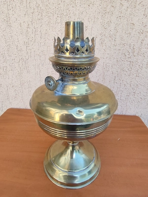 Lampă vintage pe gaz 