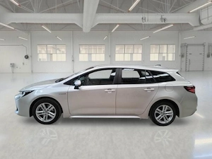 Toyota Corolla 1.8 hybrid Sport Touring echipare Bussines 11.2021 eligibila Toyota Relax Garantie 10 - imagine 3