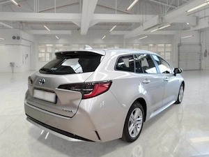 Toyota Corolla 1.8 hybrid Sport Touring echipare Bussines 11.2021 eligibila Toyota Relax Garantie 10 - imagine 4