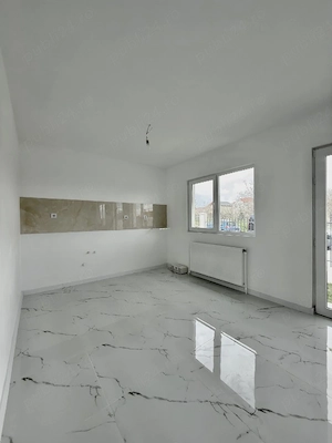 vand vila p+m loc Lumina direct propietar comision 0 prețul 115,000 de euro negociabil  - imagine 4