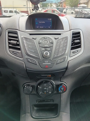 Vand Ford Fiesta 2017 1,5 Diesel Euro 6 TVA deductibil inclus in pret - imagine 14