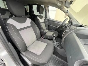  Dacia Duster 4x4 Prestige 1,5 dci 115 Euro 6+Fără ADBLUE - imagine 8