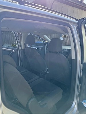 Volkswagen Touran - imagine 5