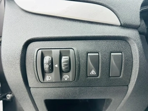 RENAULT SCENIC - imagine 11