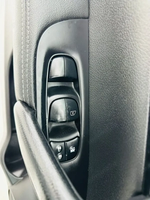 NISSAN Qashqai - imagine 11