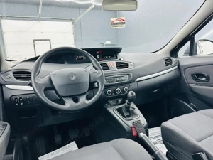 RENAULT SCENIC - imagine 20