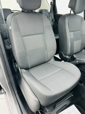 RENAULT SCENIC - imagine 18