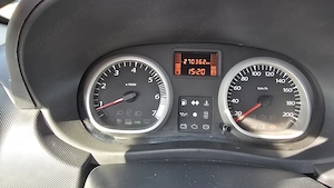 Dacia Duster 1.5 dci  - imagine 9