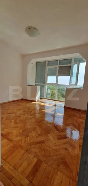 Apartament de vanzare, cu 3 camere, 63 mp, zona Cameliei - imagine 11