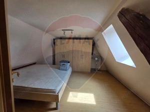 Apartament cu 3 camere de vânzare în zona Central - imagine 9
