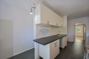 Apartament cu 3 camere de vânzare în zona Lacul Tei - imagine 12