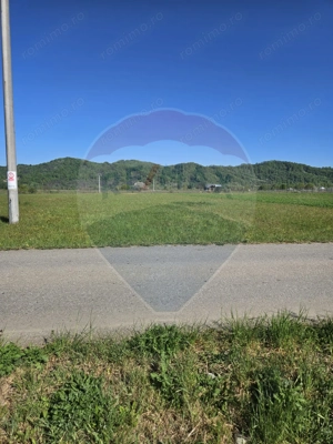 Teren intravilan de vânzare în Crăciunești – 1.780 mp - imagine 6