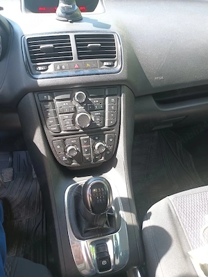 Opel meriva 1.4 benzina 140cp și GPL  - imagine 2