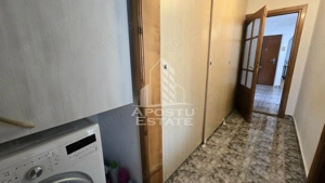 Apartament de vanzare cu 3 camere, decomandat,centrala proprie,Lipovei - imagine 18