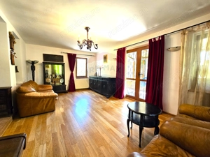 Proprietate unica, vila si 8000 mp pe malul lacului Snagov - imagine 12