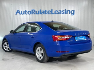 Skoda Superb - imagine 4