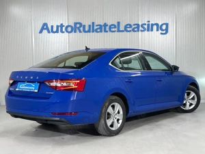 Skoda Superb - imagine 3