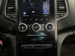 Renault Megane - imagine 18