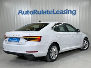 Skoda Superb - imagine 3