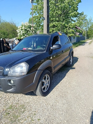 vand Hyundai Tucson  - imagine 4