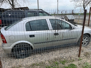 dezmembrez opel astra G 1.7 D  - imagine 5