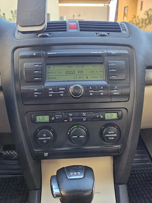 Skoda Octavia 2 Cutie Automată DSG 1.9 Tdi îngrijit  - imagine 9