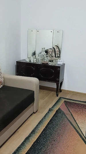 Zona Semiluna, 3 camere decomandat etaj2, mobilat si utilat, prima inchiriere,350 euro luna - imagine 5