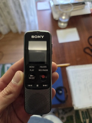 reportofon digital Sony ICD-PX240.