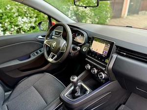Renault Clio 5 - 19.000KM - An Fabricație 2020 05 - Model Intens TCe 100CP. - imagine 5