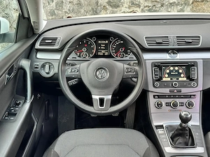 Vând Volkswagen Passat  - imagine 8