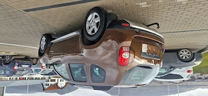 Dacia Duster Laureate 4 4 1.5 dci euro 5 - imagine 3