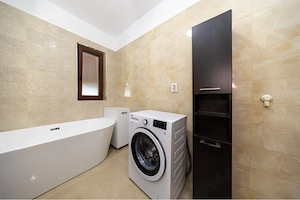 Casă 4 Camere, 500mp Curte, Loc de Joacă   Izvor, Brașov   234.000 