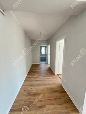 Apartament la cheie cu 3 camere si balcon zona Pictor Brana Selimbar - imagine 7