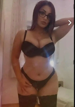 Doamna matura 39 ani noua venită an orasi cu servici cum dorești sunama - imagine 2