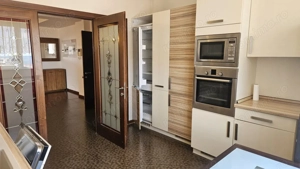 Apartament 3 camere, zona Peninsulara, vedere la mare, 180 mp - imagine 2