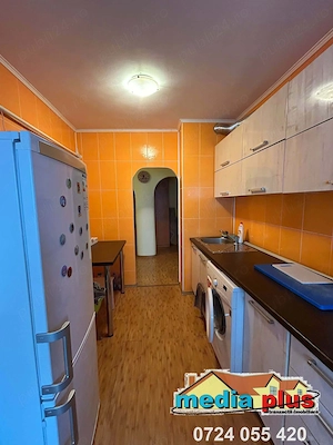 Apartament 2 Camere Decomandat, 64 mp, 3 Balcoane, Mobilat și Utilat   Zona Port