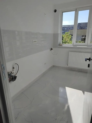 Apartament 2 camere, semidecomandat, renovat, piața Gorjului - imagine 2