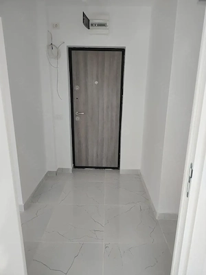 Apartament 2 camere, semidecomandat, renovat, piața Gorjului - imagine 6