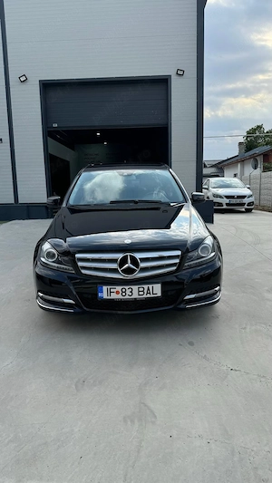 Mercedes Benz C220 CDI - imagine 4