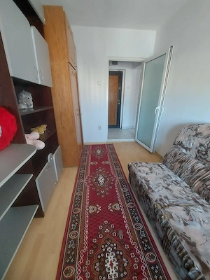 Vanzare apartament 3 camere zona micro 4 Targoviste
