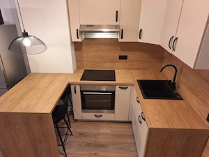 Apartament 2 camere de vânzare finisat premium mobilat și utilat Fabrici 105 - imagine 8