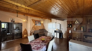 Proprietate premium cu 2 case, 783 mp teren, toate utilitățile, Cârcea - imagine 8